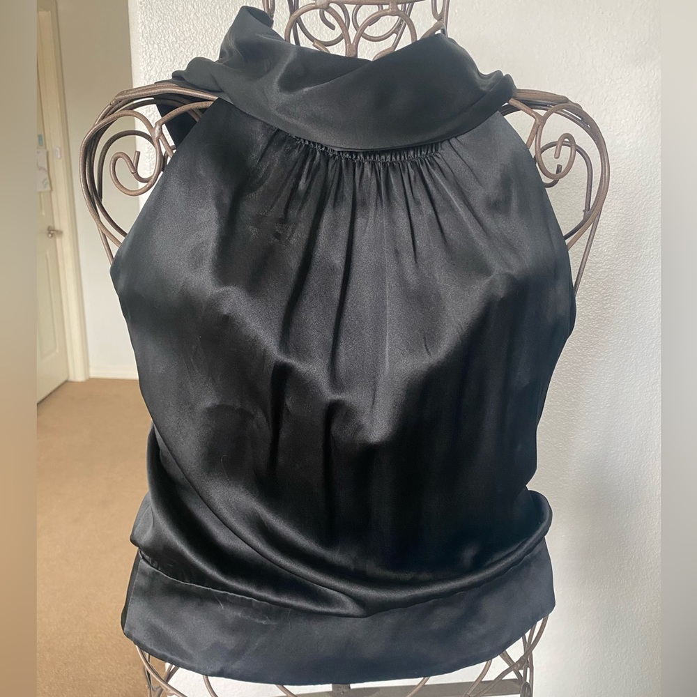 Vintage BCBG Maxazria Silk Blouse. Medium
